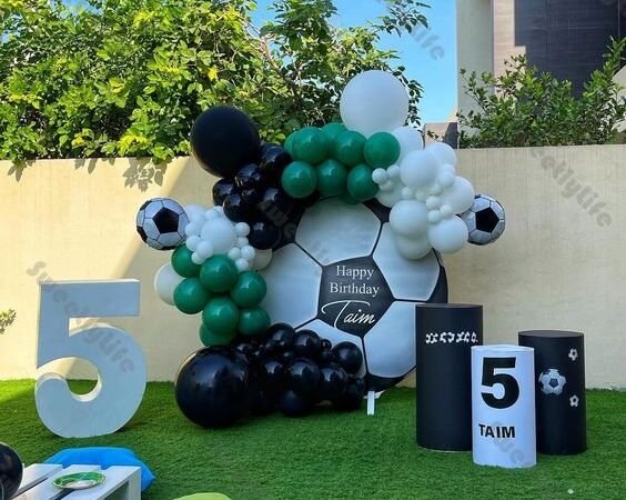 backdrop  16